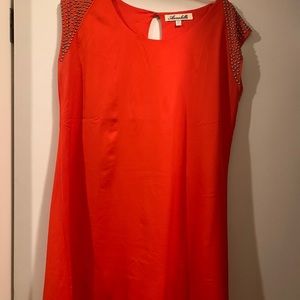 Embellished Res Cap Sleeve Shift Dress